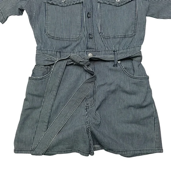 Universal Threads Navy and White Striped Short Sleeve Romper Size 10 NWT - Picture 3 of 11